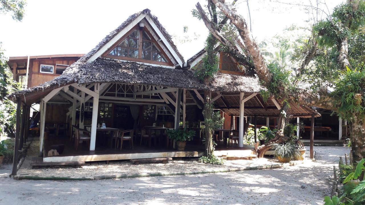 Les Acacias Bungalows Manambolo Exterior foto